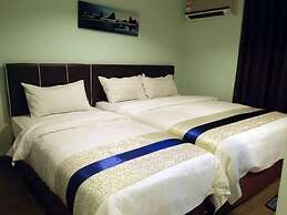 Summer Hotel