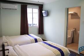 Summer Hotel