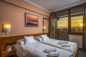 Duna Hotel