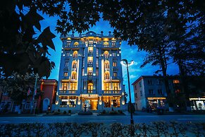 LETO Boutique Hotel