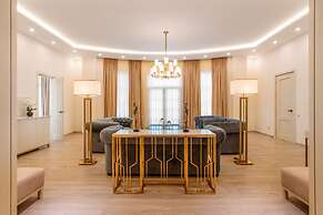 LETO Boutique Hotel