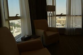 Iridium 70 Hotel