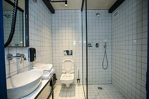 Campus Community A-Hotel