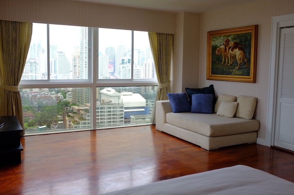 Bangkok Penthouse By Passionata Collection