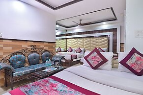 Glow inn hostel