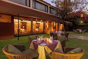 Hotel Hilltone