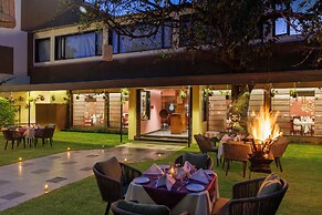 Hotel Hilltone
