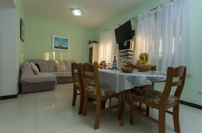Villa Mami