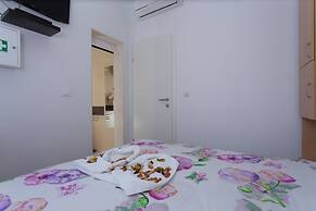 Villa Mami