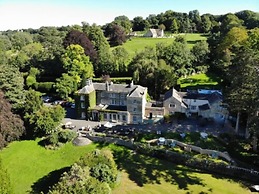 Burleigh Court