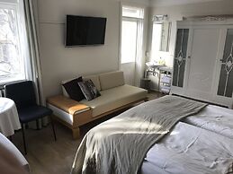 Snorri's Guesthouse