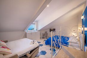Caruso Sea View