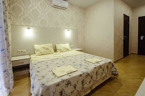 Laura Guest House
