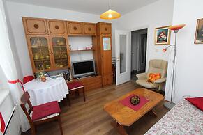 Apartment Dina