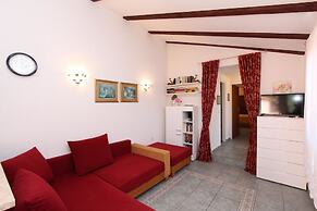 Apartments Villa Lucu