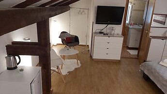 Guest House Mafi
