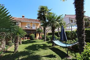 Guest House Mafi