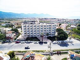 Blue Egeria Park Hotel