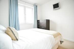Beach Boulevard Apartment