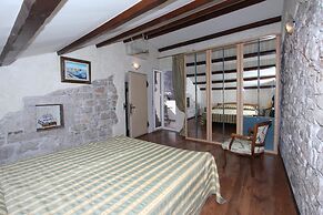 Apartment Midea