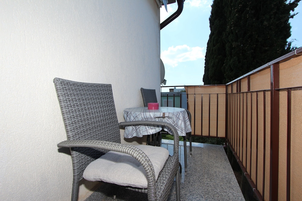 Apartments Miriana