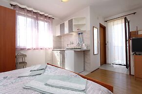 Apartments Miriana
