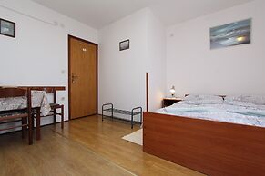 Apartments Miriana
