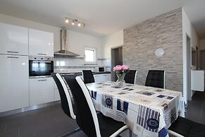 Apartment Mondelaco