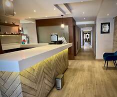 Hotel Monarca