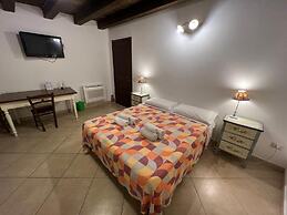 L'Antica Torre Caralis Holiday