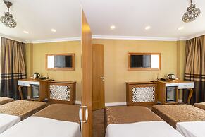 GoldenSand Hotel