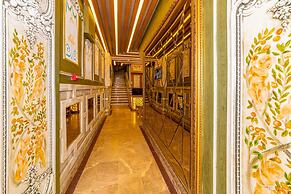 GoldenSand Hotel