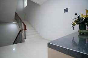 MK House SCBD