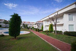 Golf village apartment 5