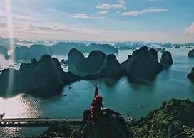 Aroma Ha Long Hostel