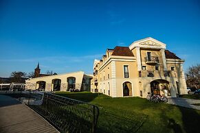 Hotel Cardinal