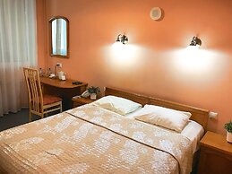Mirit Hotel