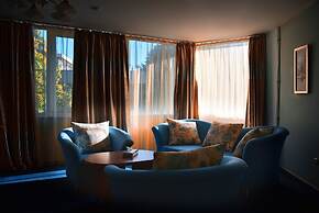 Mirit Hotel