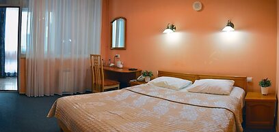 Mirit Hotel