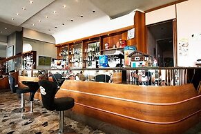 Hotel Crown