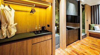 JSL Hotel