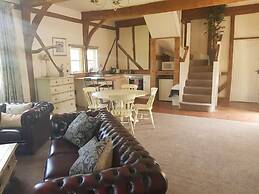 Common Leys Farm