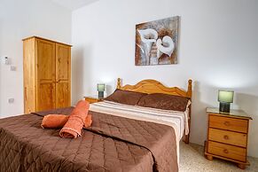 Dolphin Court Gozo