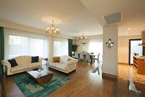 Vhillas Private Luxury Villa Mana