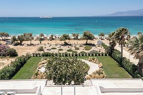 Glaronissi Beach