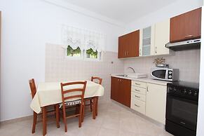 Apartment Robi