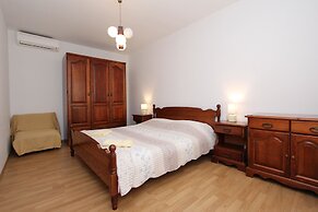 Apartment Robi