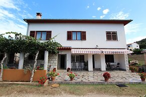 Apartment Robi