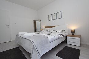 Apartments Rozi