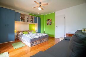 Apartment Un chat